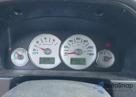 2005 Ford Escape Hybrid из США, поврежденный, VIN 1FMYU96H05KB95582